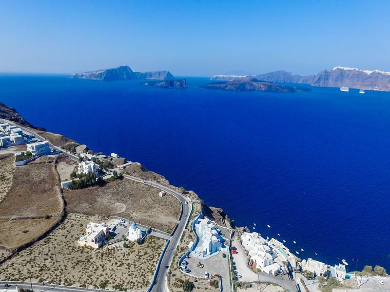 Vineyard Exclusive Suites Akrotírion 外观 照片
