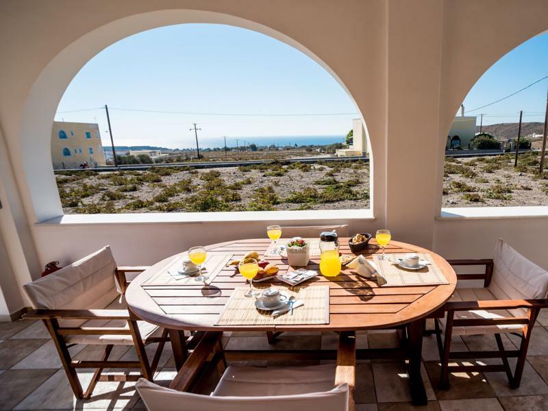 Vineyard Exclusive Suites Akrotírion 外观 照片