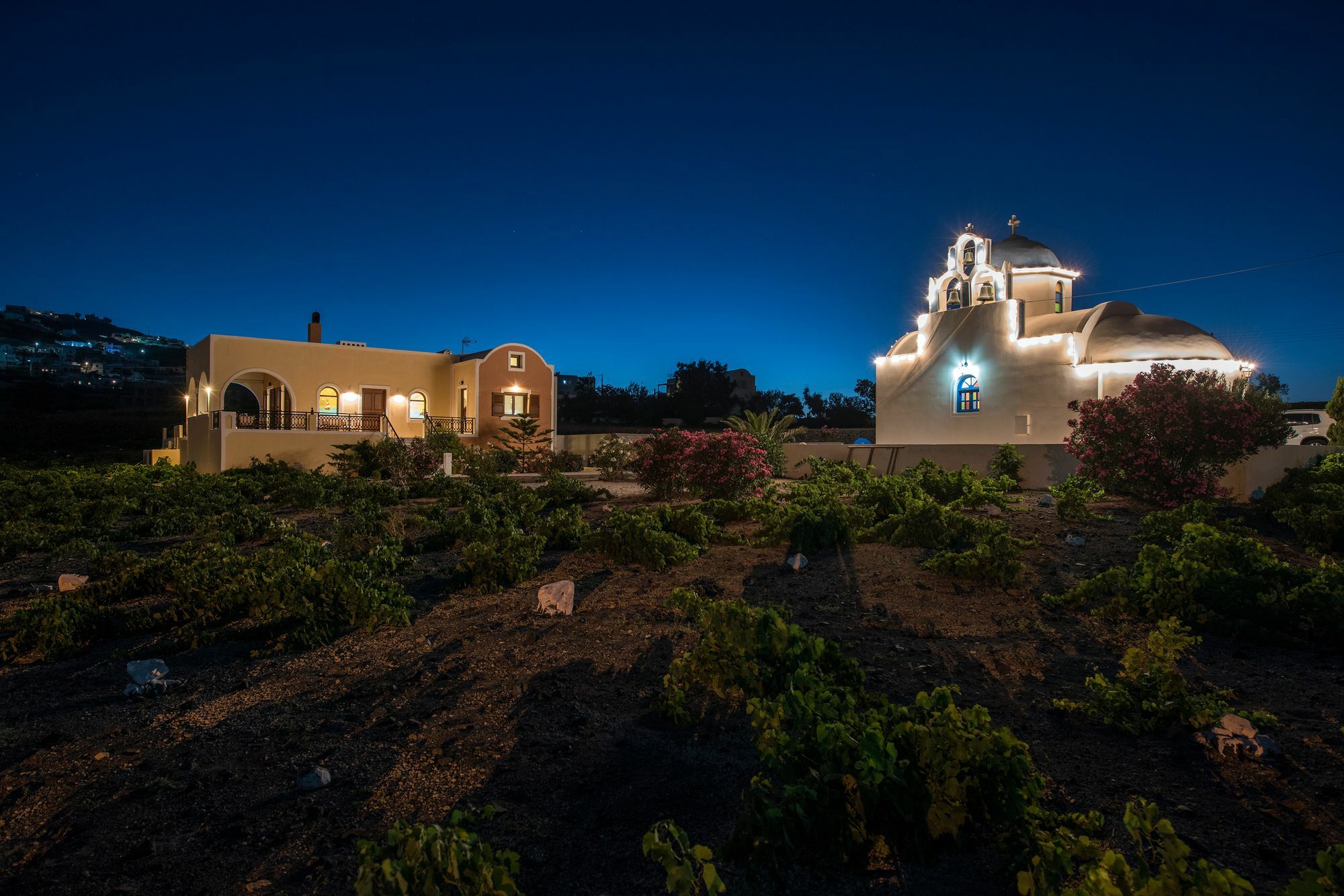 Vineyard Exclusive Suites Akrotírion 外观 照片