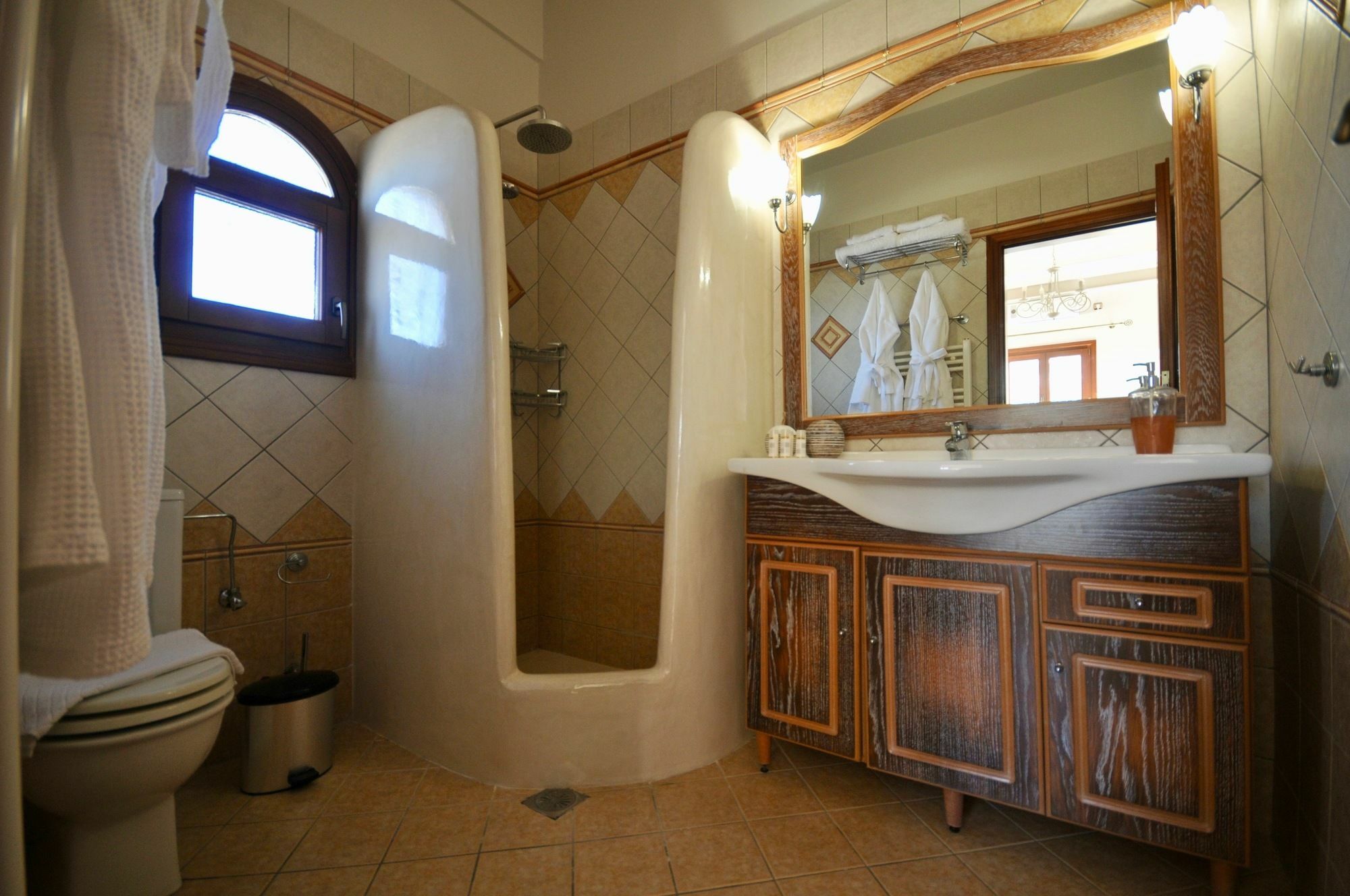 Vineyard Exclusive Suites Akrotírion 外观 照片