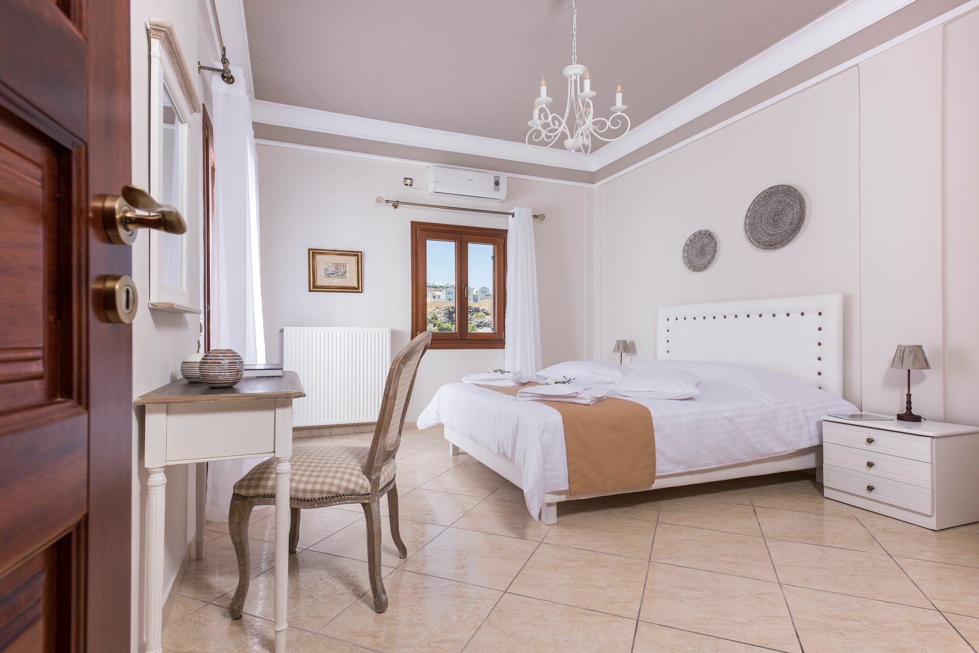 Vineyard Exclusive Suites Akrotírion 外观 照片