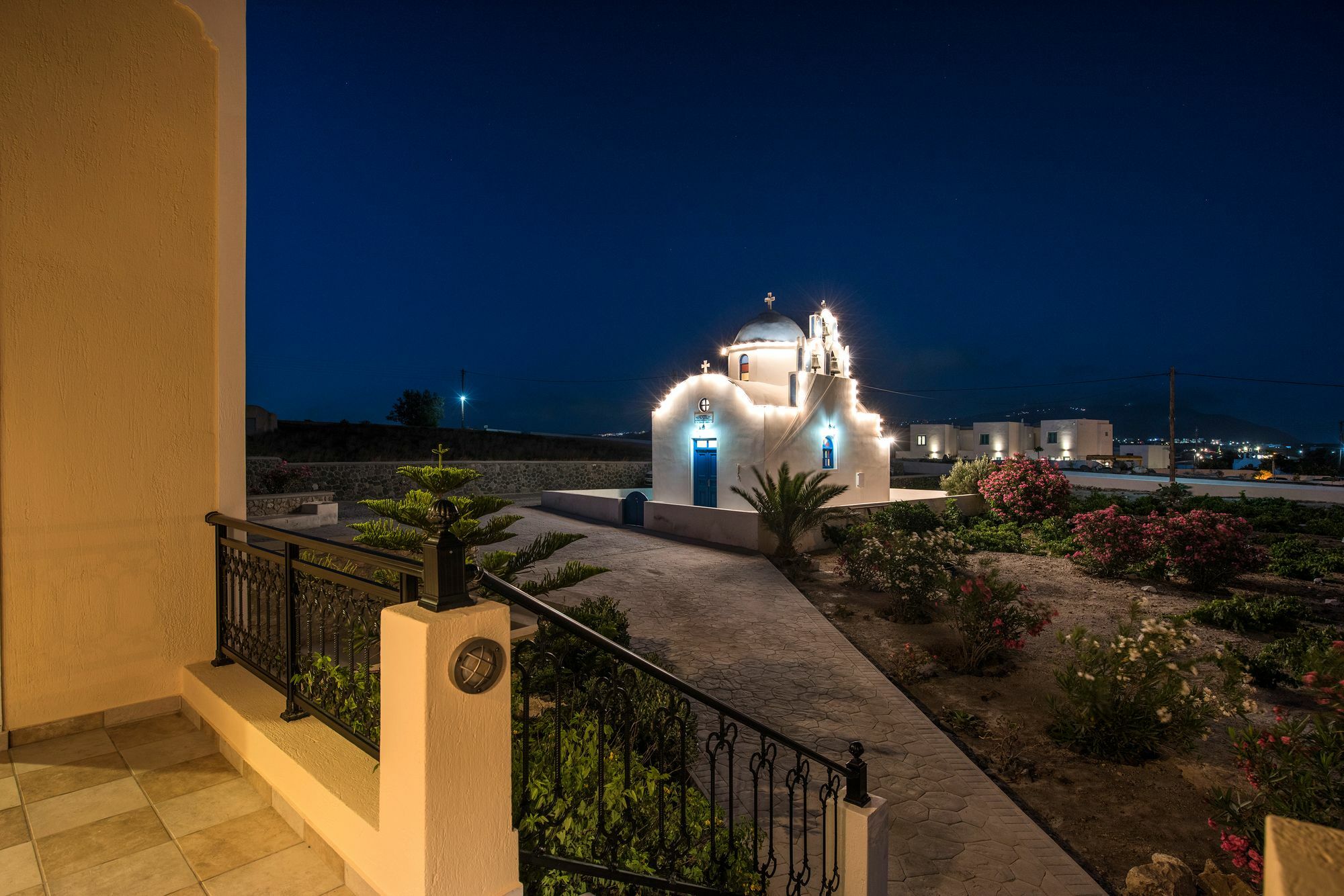 Vineyard Exclusive Suites Akrotírion 外观 照片